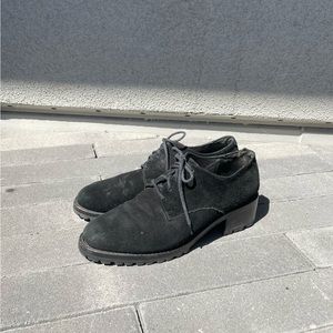 Vintage DKNY 90’s Suede Shoes